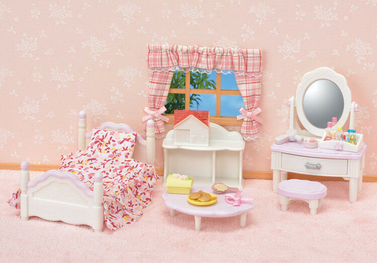 Calico Critters Bedroom & Vanity Set