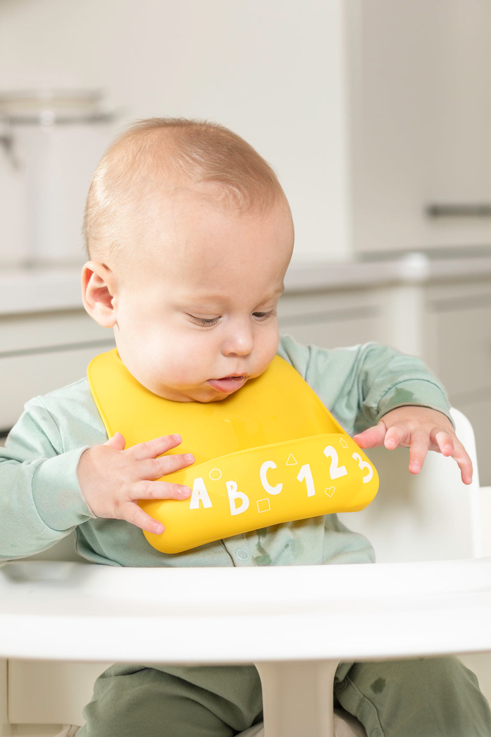 Alphabet Fun Little Bites Bib