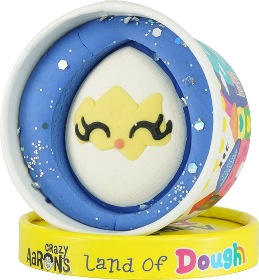 Land of Dough 5 Ounce Peekaboo Medium Cup